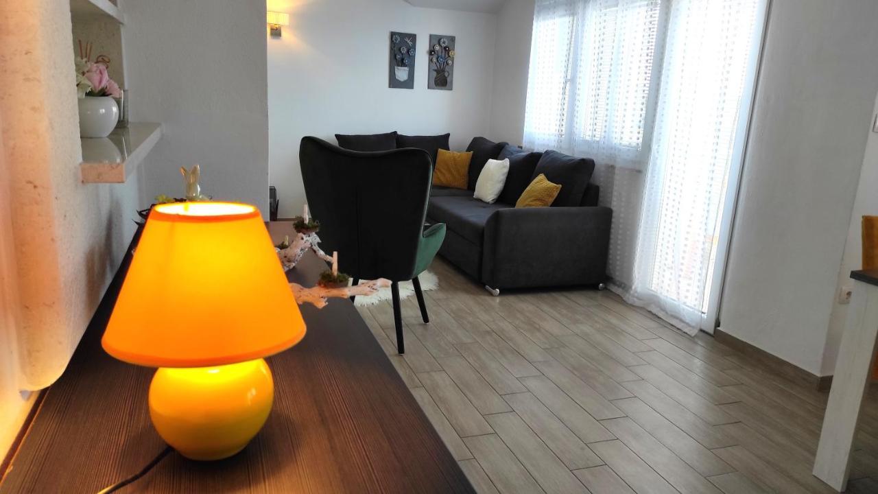 Aurora Apartament *
